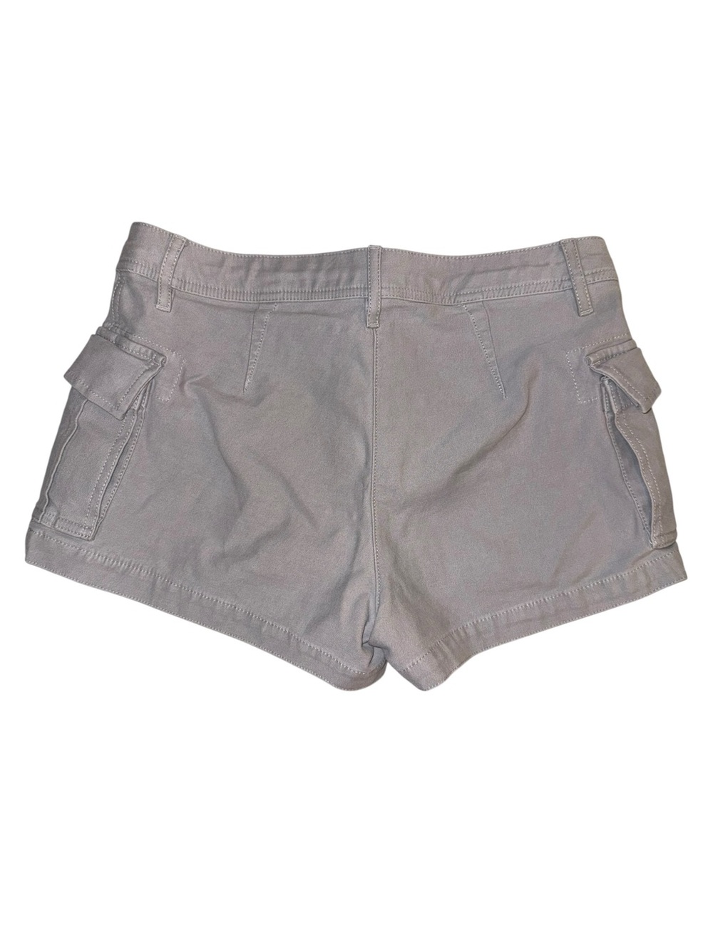 Wilfred Free Cargo Utility Shorts – Gray – Size 6 - Picture 2 of 4